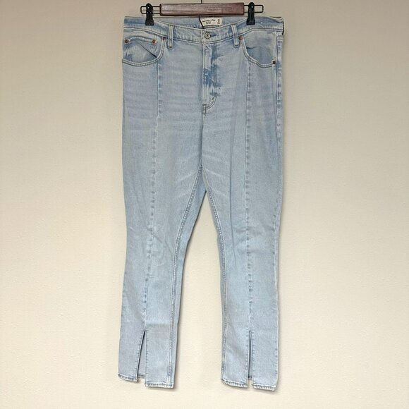 Abercrombie Skinny High Rise Jeans - Picture 3 of 12